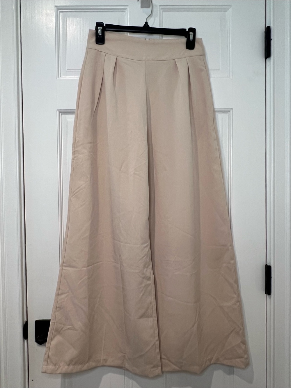 Women's Wide-Leg Pleated pants  - Beige